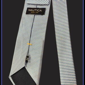 Nautica Classic Blue and White Tie